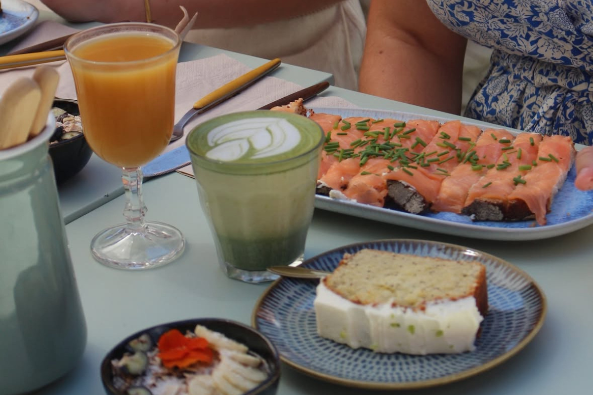 Ambiance conviviale chez Utopy Le Bouscat